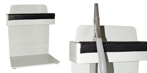 Suporte em metal para alicates